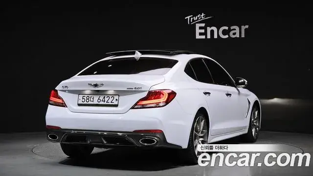 Genesis G70 2019 — Photo 16/20