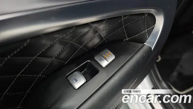 Genesis G70 2019 — Photo 3/20