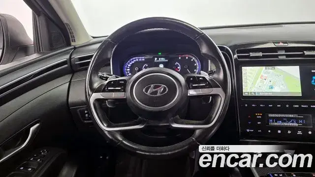Hyundai Tucson Hybrid 2023 — ფოტო 8/20