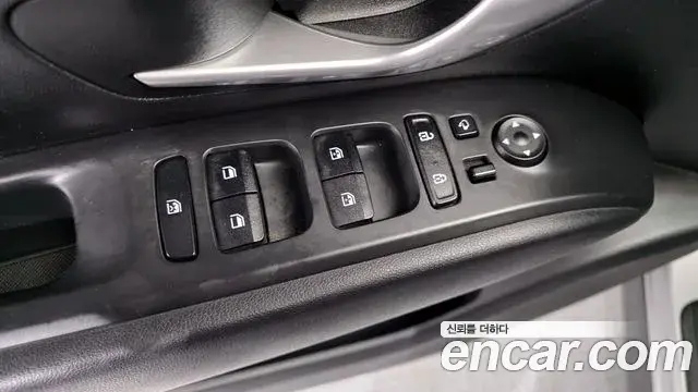Hyundai Tucson Hybrid 2023 — ფოტო 4/20