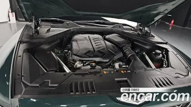 Genesis GV80 2022 — Photo 6/20
