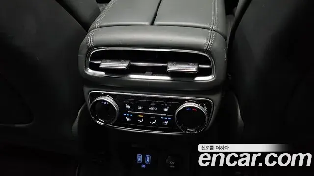 Genesis GV80 2022 — Photo 5/20
