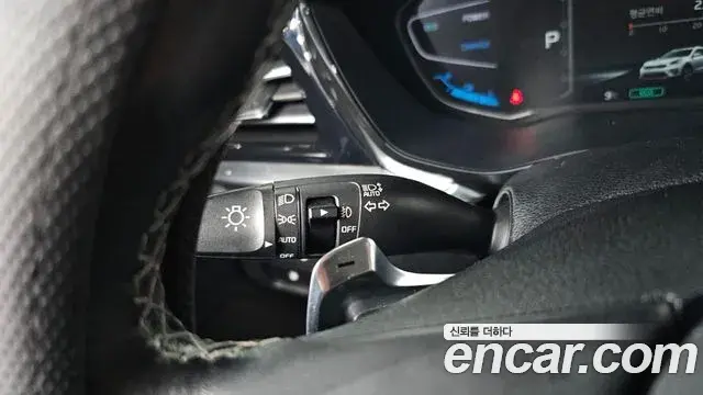 Kia Niro 2019 — ფოტო 6/20
