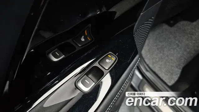 Kia Niro 2019 — ფოტო 3/20