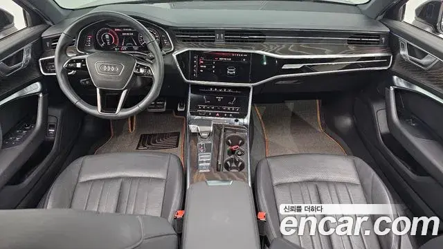 Audi A6 2020 — Photo 2/20