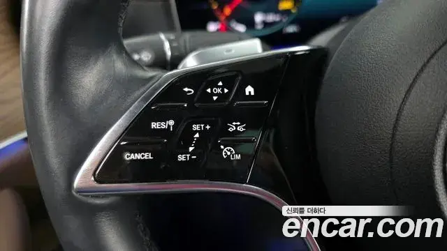 Mercedes-Benz E-Class 2022 — Фото 17/20