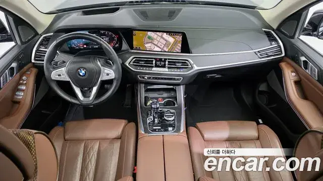 BMW X7 2022 — Photo 8/20