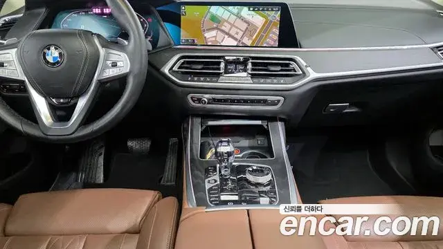 BMW X7 2022 — Photo 13/20