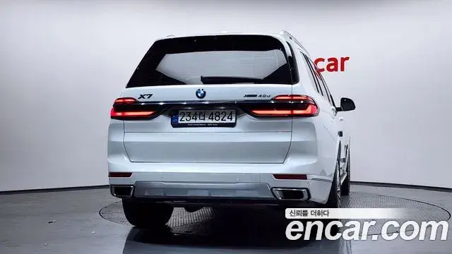 BMW X7 2023 — ფოტო 20/20