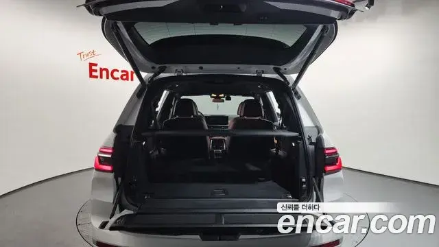 BMW X7 2023 — ფოტო 10/20