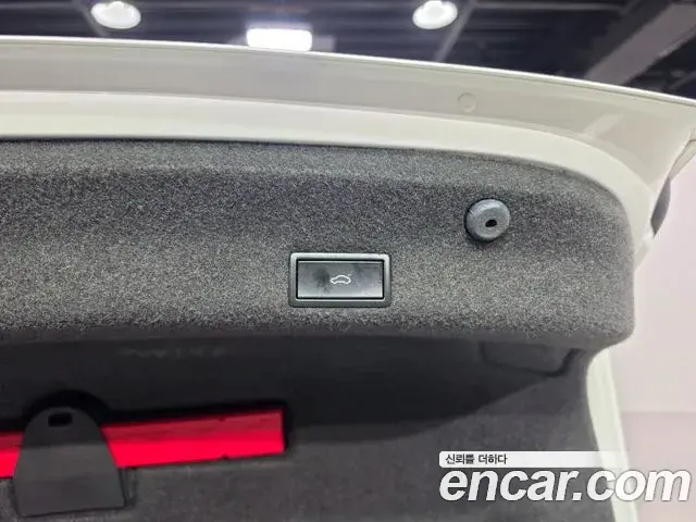 Volkswagen Passat GT 2018 — ფოტო 16/20