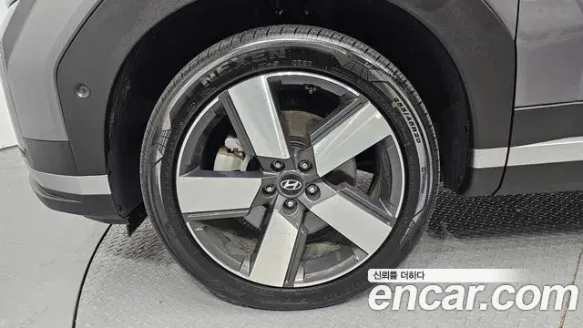 Hyundai Santa Fe 2024 — Photo 9/20