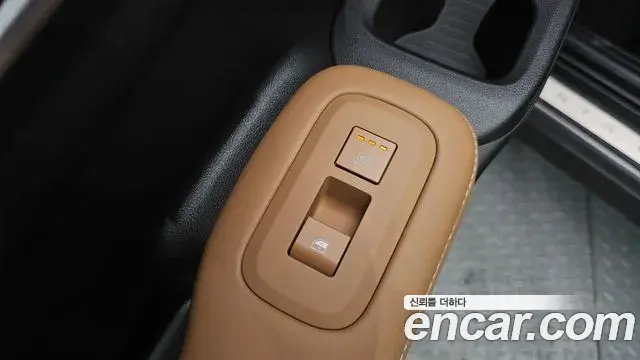 Hyundai Santa Fe 2024 — Photo 5/20