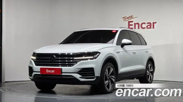 Volkswagen Touareg 2020 — Photo 7/20