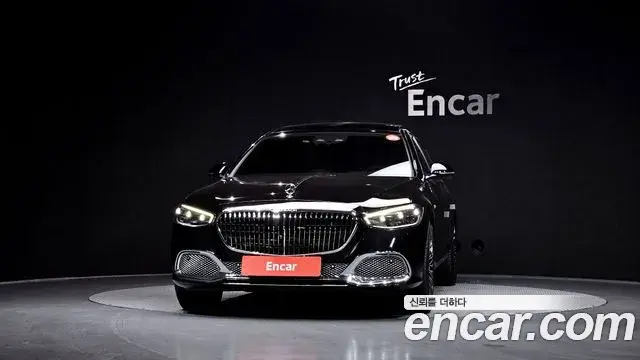 Mercedes-Benz S-Class 2023 — ფოტო 17/20