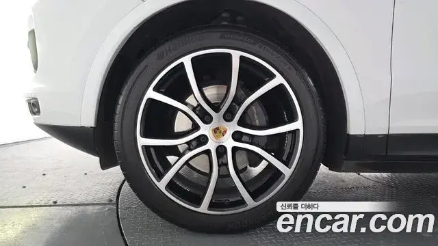 Porsche Cayenne 2021 — Şəkil 8/20
