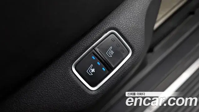 Hyundai Staria 2021 — Фото 19/20