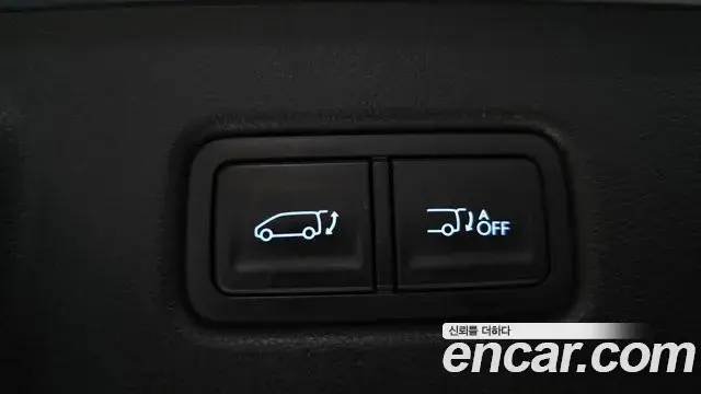 Hyundai Staria 2021 — Фото 20/20