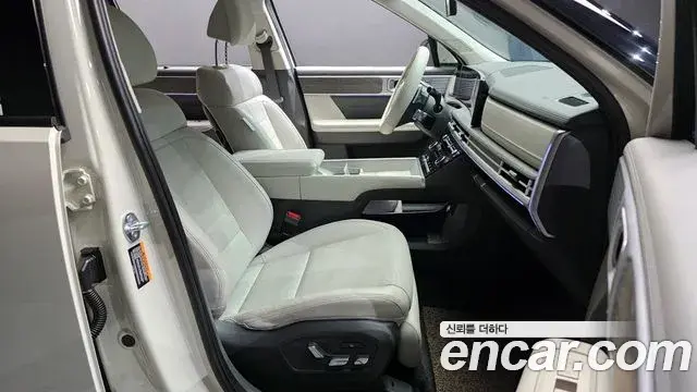 Hyundai Santa Fe 2024 — ფოტო 18/20