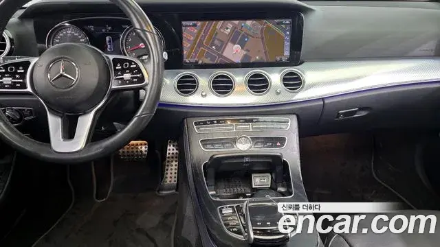 Mercedes-Benz E-Class 2019 — Şəkil 20/20