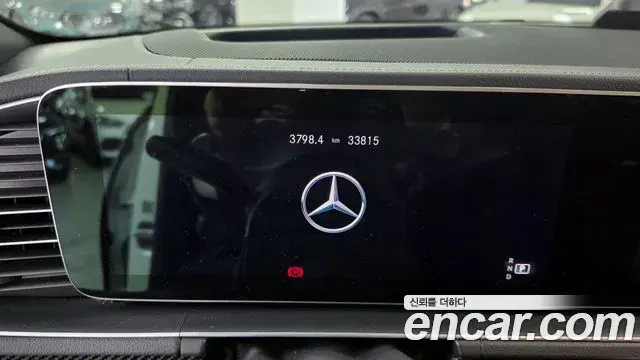 Mercedes-Benz GLE-Class 2023 — Фото 7/17