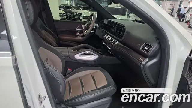 Mercedes-Benz GLE-Class 2023 — Фото 8/17