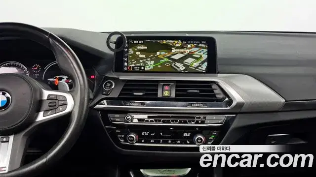BMW X3 2018 — Şəkil 10/20
