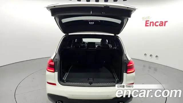 BMW X3 2018 — Şəkil 18/20