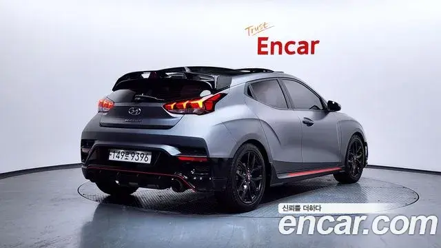 Hyundai Veloster 2018 — ფოტო 18/20