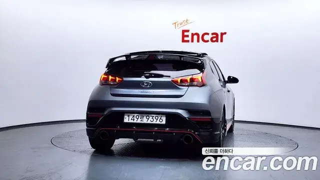 Hyundai Veloster 2018 — ფოტო 10/20
