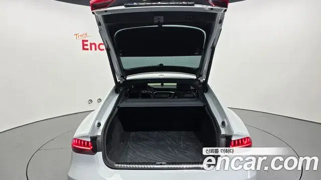 Audi A7 2020 — Photo 14/20