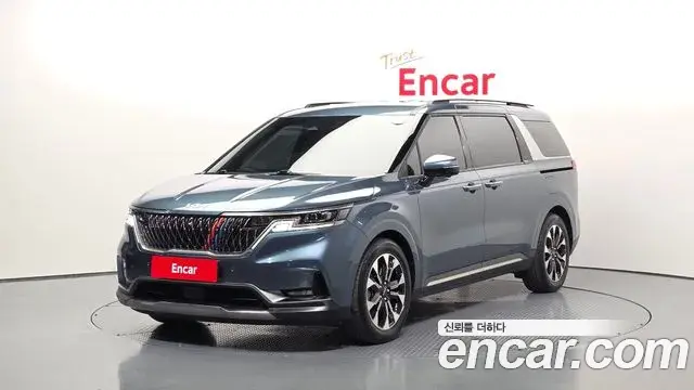 Kia Carnival 2023 — Photo 14/20