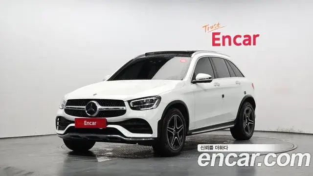 Mercedes-Benz GLC-Class 2022 — Photo 17/20