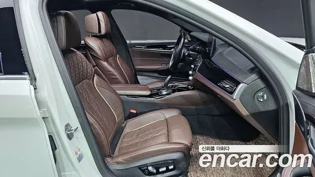 BMW 5 Series 2022 — ფოტო 3/20