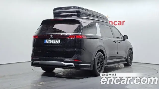 Kia Carnival 2021 — Фото 2/20
