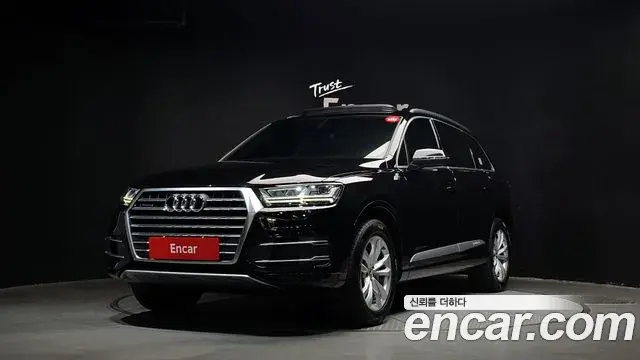 Audi Q7 2019 — Şəkil 2/20