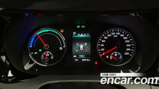 Kia K5 2023 — ფოტო 2/20