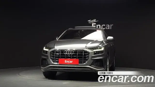 Audi Q8 2021 — Photo 17/20