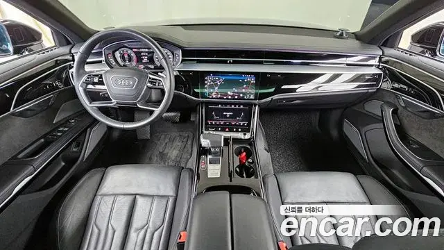 Audi A8 2021 — ფოტო 11/20