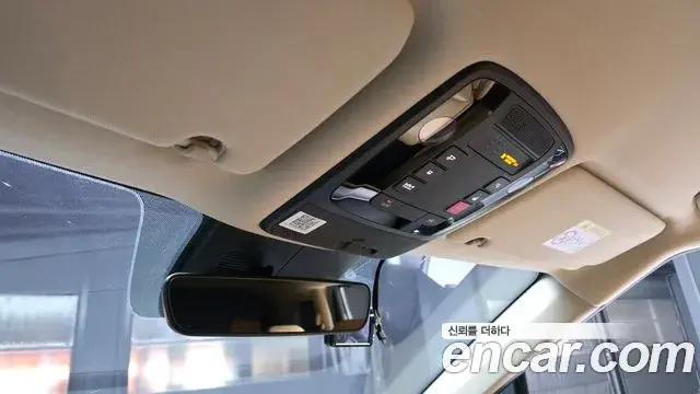Kia Carnival 2021 — Фото 17/20