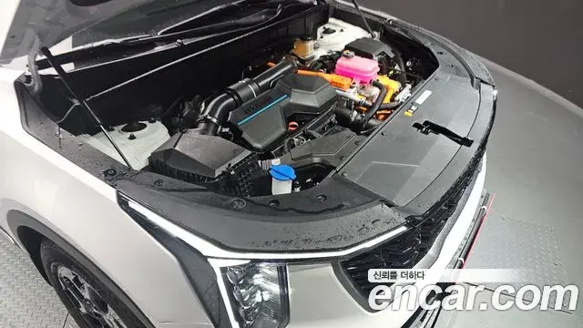 Kia Sorento 2024 — ფოტო 14/20