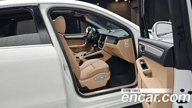 Porsche Macan 2022 — Şəkil 4/20