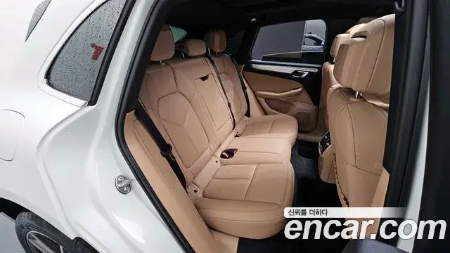 Porsche Macan 2022 — Şəkil 9/20