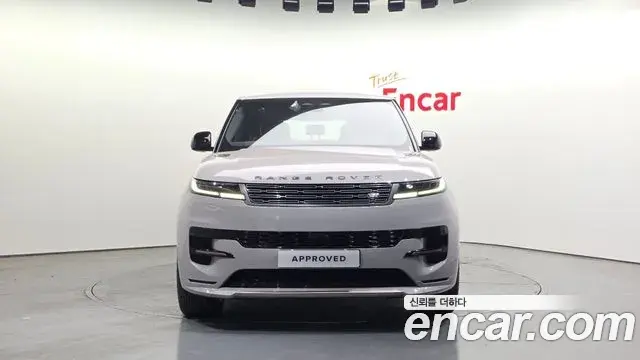 Land Rover Range Rover Sport 2025 — Photo 16/20