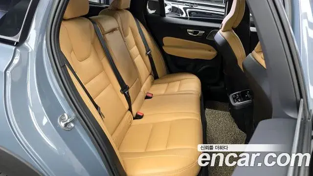 Volvo V60 Cross Country 2022 — Şəkil 6/20