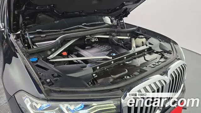 BMW X7 2020 — Şəkil 13/20