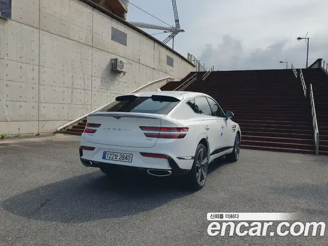 Genesis GV80 Coupe 2024 — ფოტო 17/20