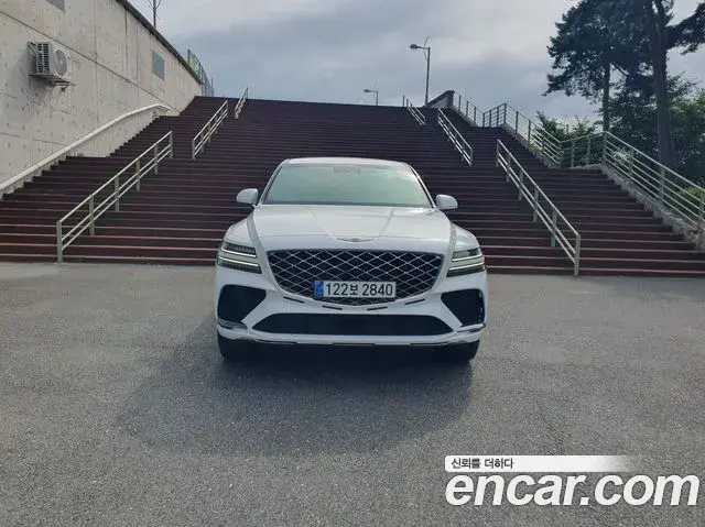 Genesis GV80 Coupe 2024 — ფოტო 19/20