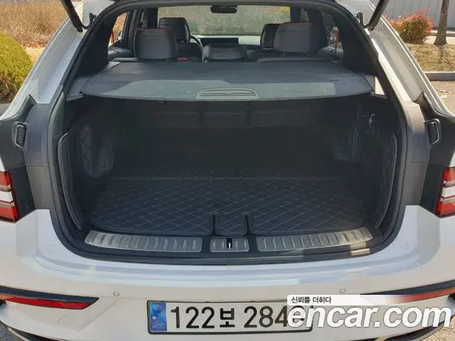 Genesis GV80 Coupe 2024 — ფოტო 10/20