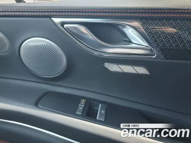 Genesis GV80 Coupe 2024 — ფოტო 13/20